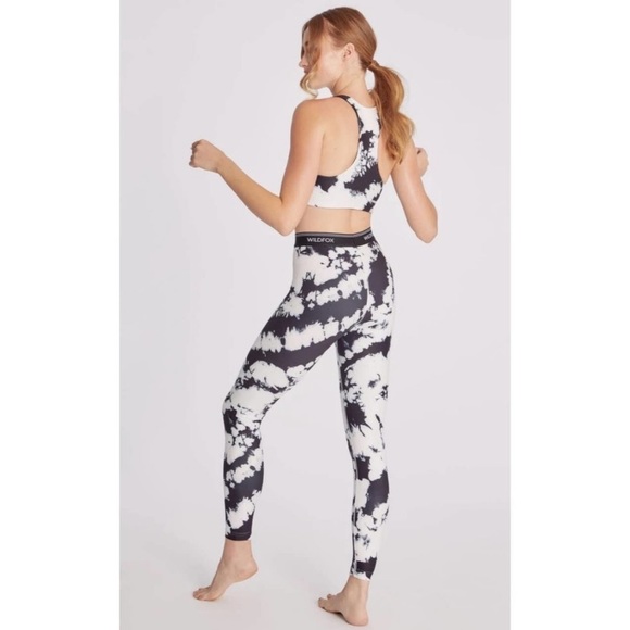 Wildfox High Waist Black And White Splatter Tie Dye 7/8 Leggings and Crop Top - Picture 3 of 10